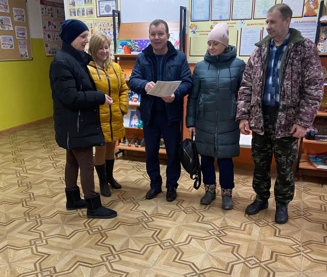 Обсуждение проекта основанных на местных инициативах. Обсуждение проекта основанных на местных инициативах.